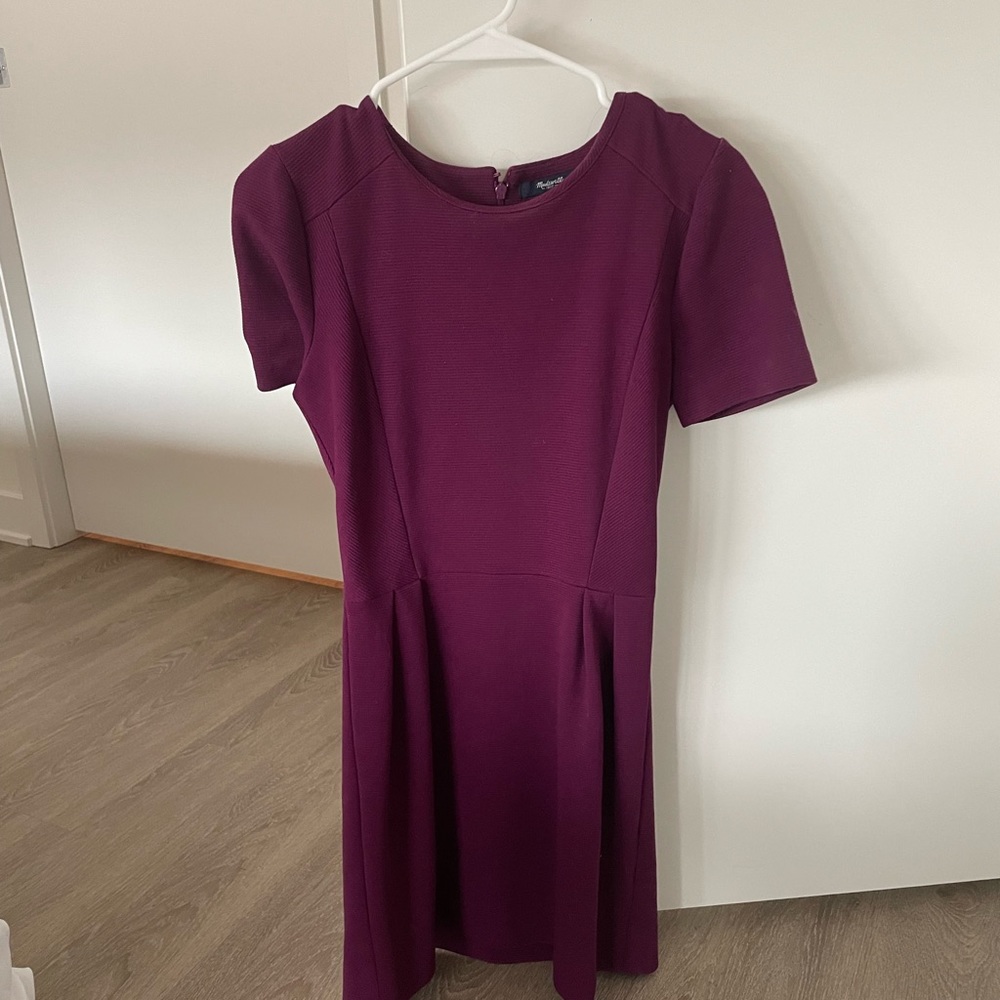 Beautiful Madewell dress-perfect business casual for the spring!